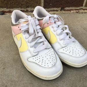 Rare Nike Dunks Easter Edition Size 7